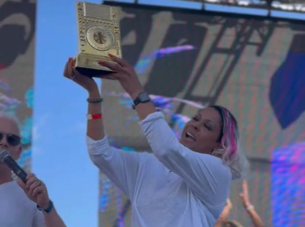 Crystal Waters_EDM Icon Award